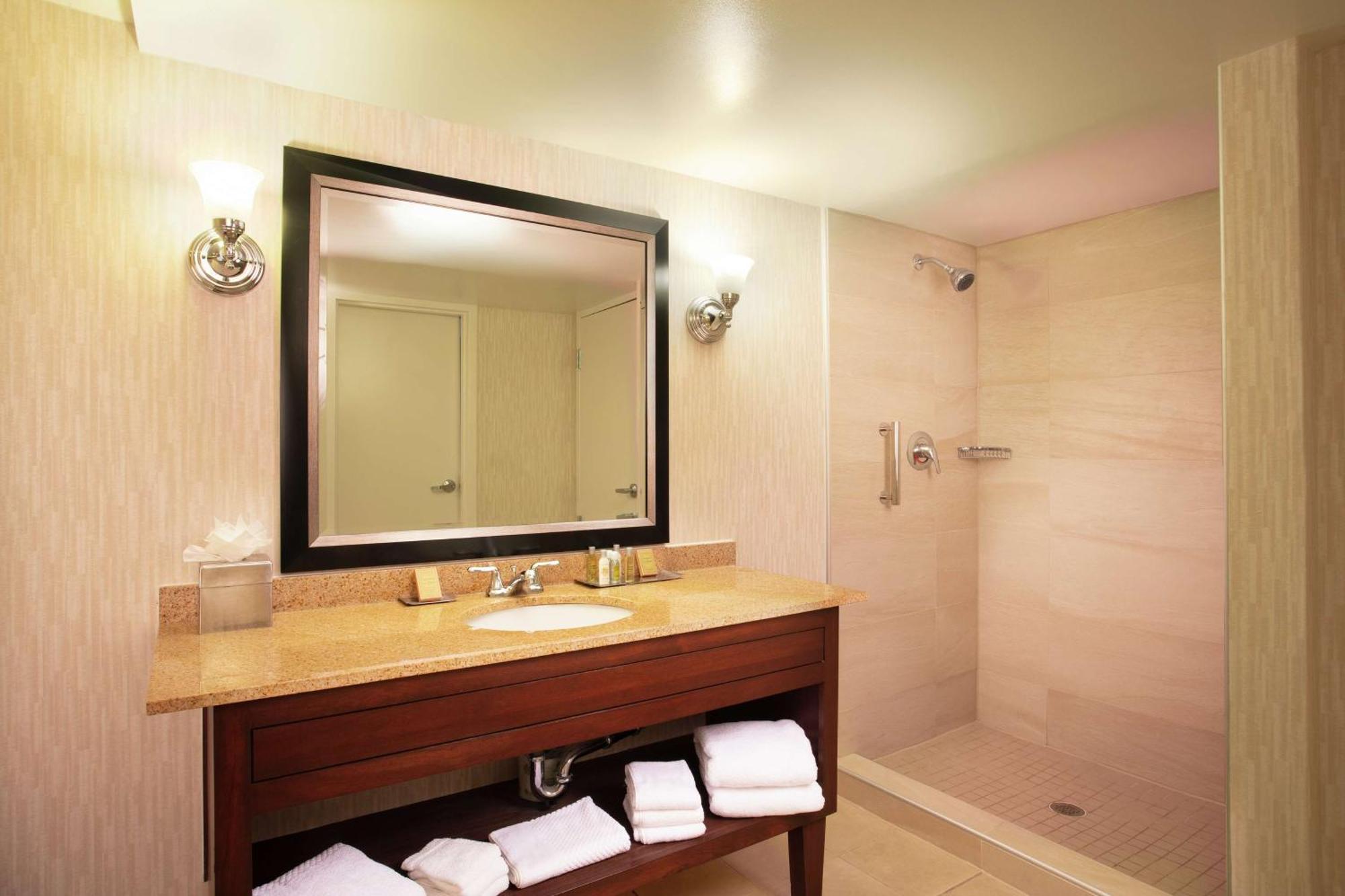 Doubletree By Hilton Hotel Columbia Buitenkant foto